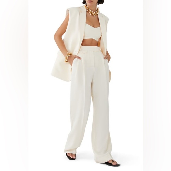 Irena Highwaisted Tailored Pant in Ivory - Picture 5 of 12